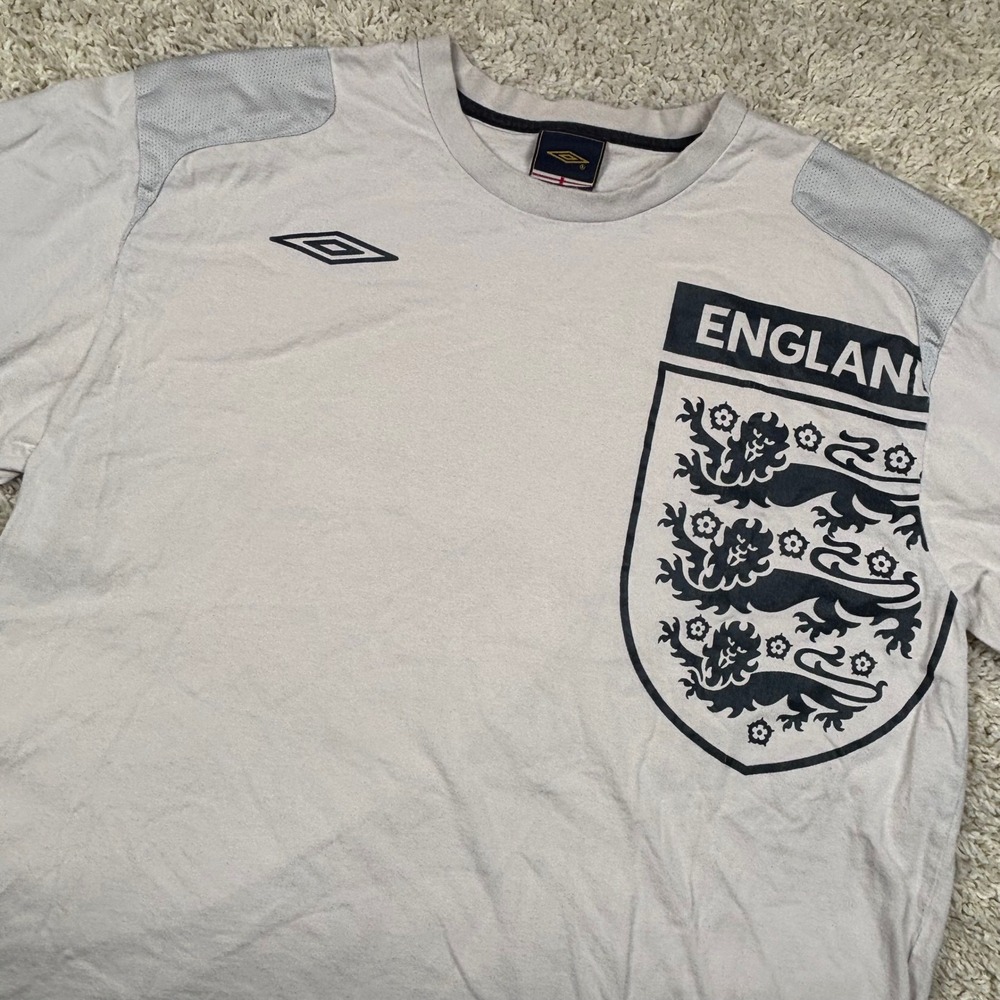 Umbro England Three Lions Soccer T Shirt Mens XL Gray Mesh Blokecore Y2K